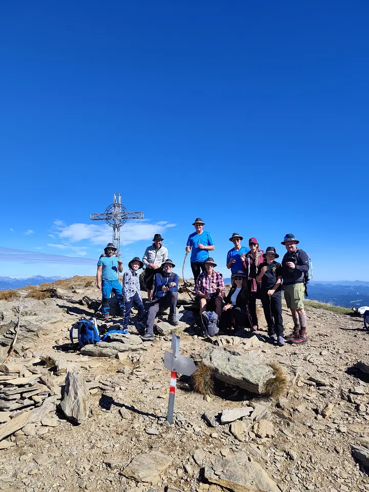 Skibob: Gemeinsame Zeit – Skibob Wandertag Altes Almhaus - Rappoldhütte – Altes Almhaus – 26.09.2026 – Foto 47
