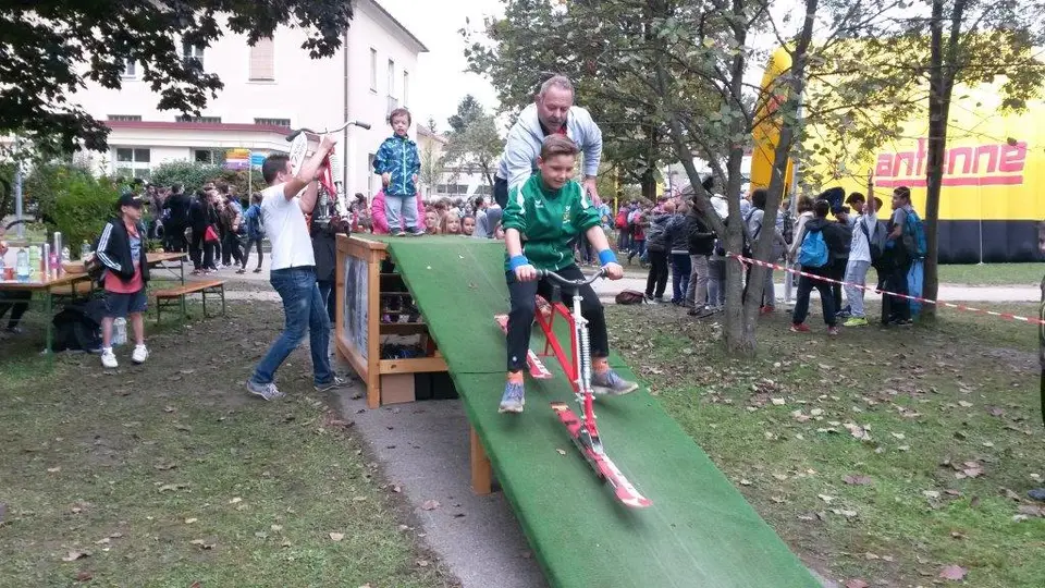 2015-10-09 11.58.54