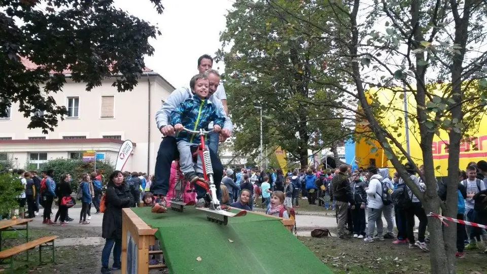 2015-10-09 11.59.19