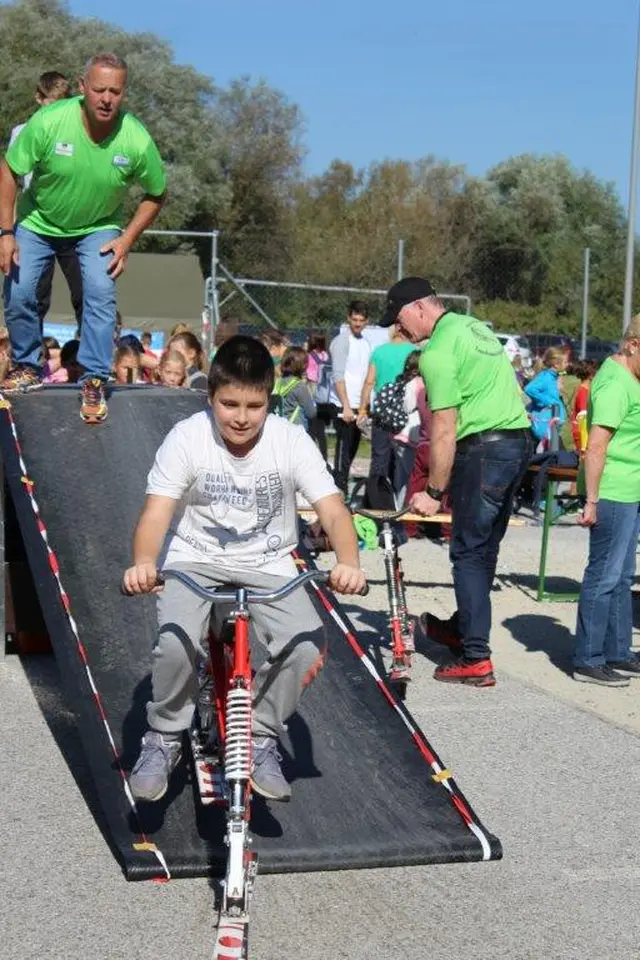 Schulsporttag in Hitzendorf 05.10.2018 – Foto 237