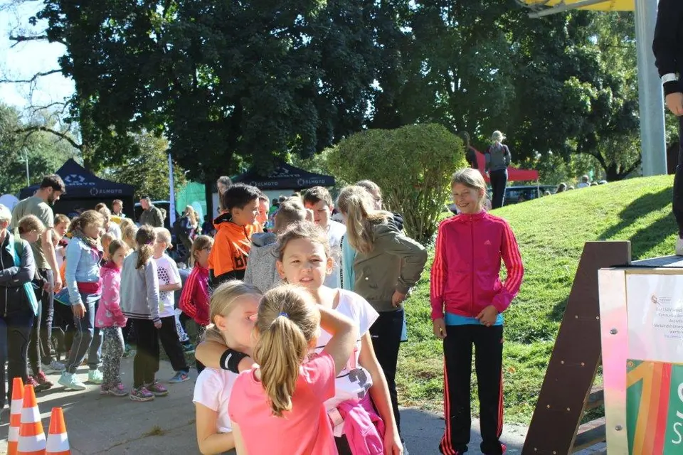 Schulsporttag am 4.10.19 in Leibnitz – Foto 70