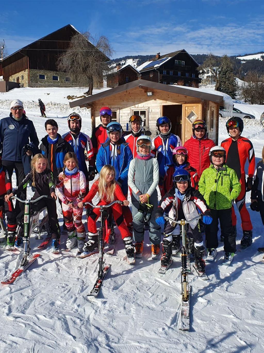 Gruppenfoto Skibobteam